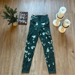 The North Face green leggings size Small